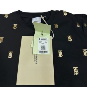 Burberry Tshirt - Image 4