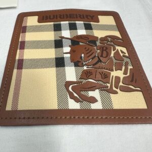 Burberry Tshirt - Image 4