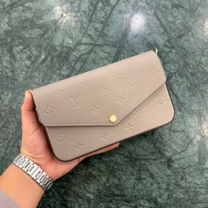 Louis Vuitton - Image 3