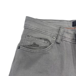 Hugo Boss Jeans - Image 6