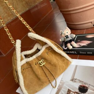 Chanel - Image 6