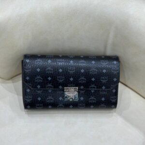 MCM Visetos Patricia Crossbody Bag - Image 5