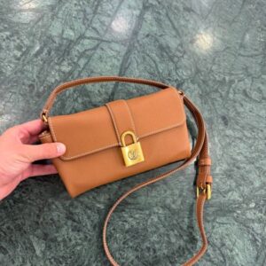 Louis Vuitton Wallet On Chain Low Key - Image 6