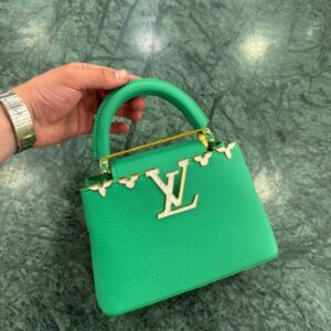 Louis Vuitton Capucines Small - Image 3