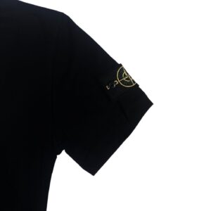 Stone Island - Image 3